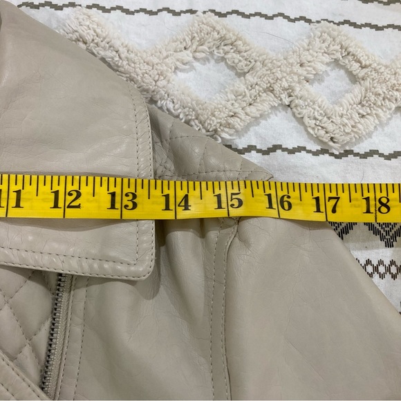 Vegan Leather style moto jacket size M - Picture 8 of 13